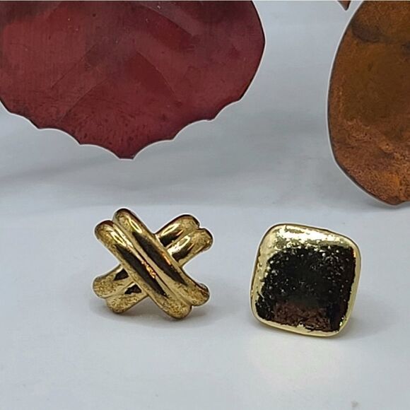 "5/$25" Mismatched 80's Goldtone Stud Earrings - Picture 1 of 7